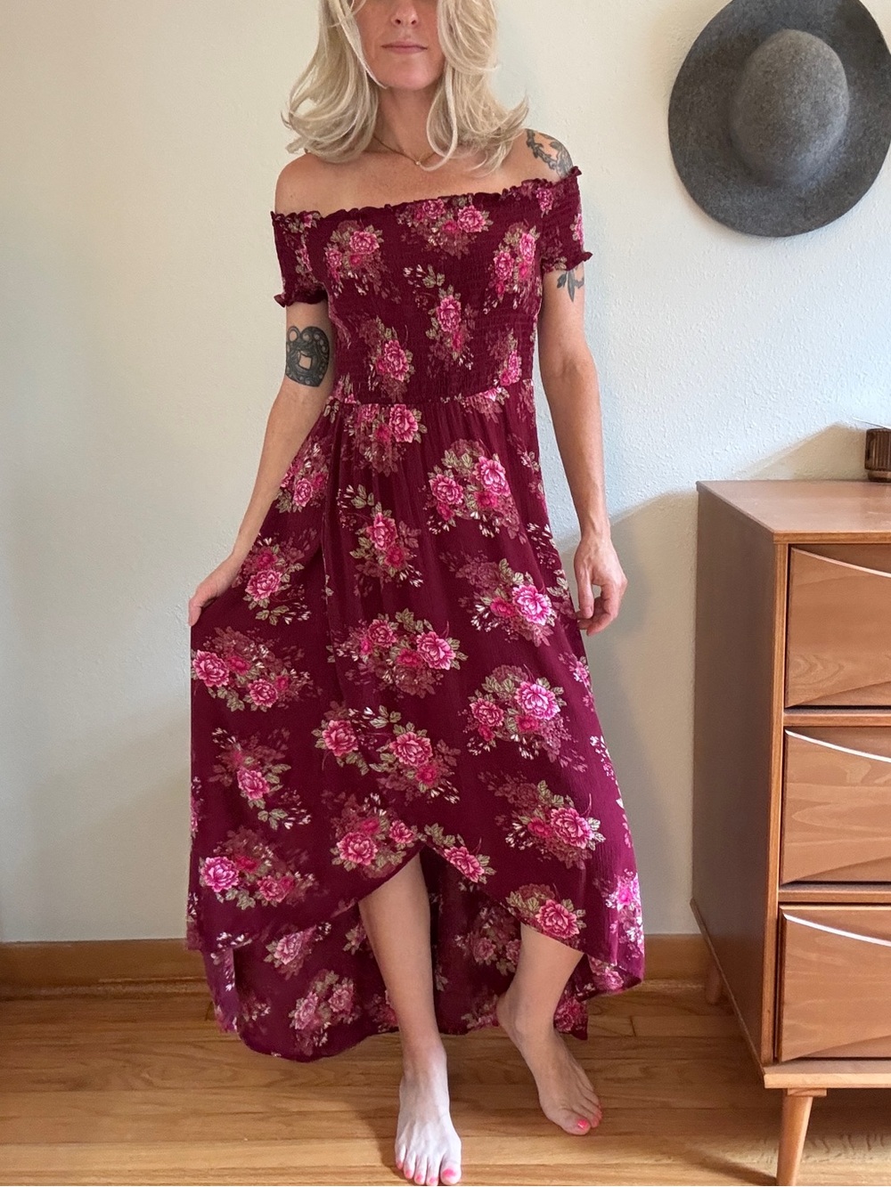 Arizona Burgundy Floral High-Low Maxi Dress Cottage Romantic Smocked Medium